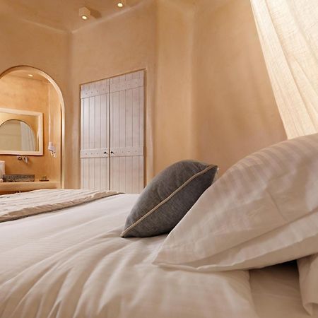 Dome Santorini Resort Imerovigli  Habitación foto